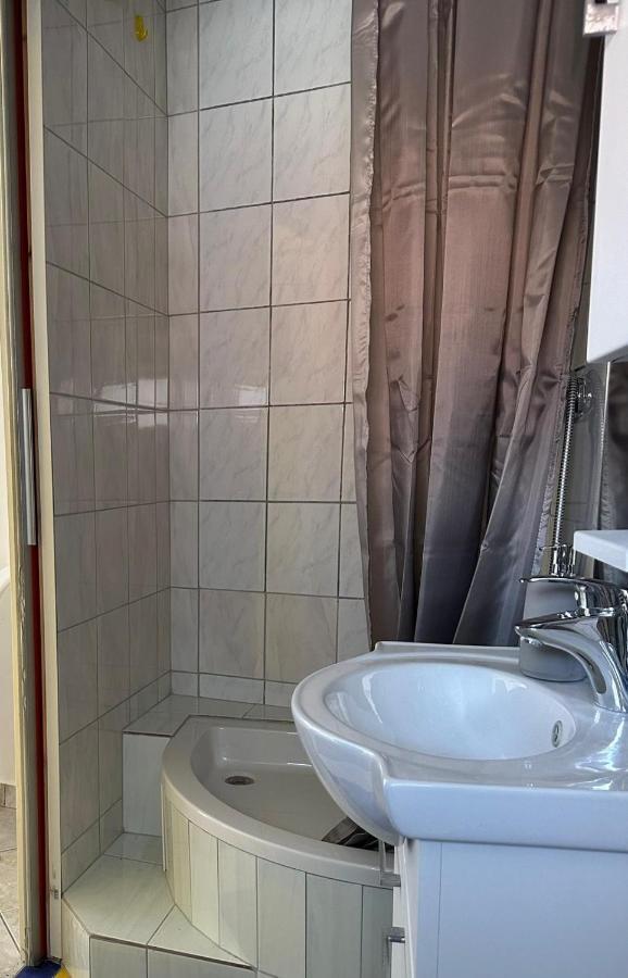 Old Town Lucky Star Apartments سبليت المظهر الخارجي الصورة