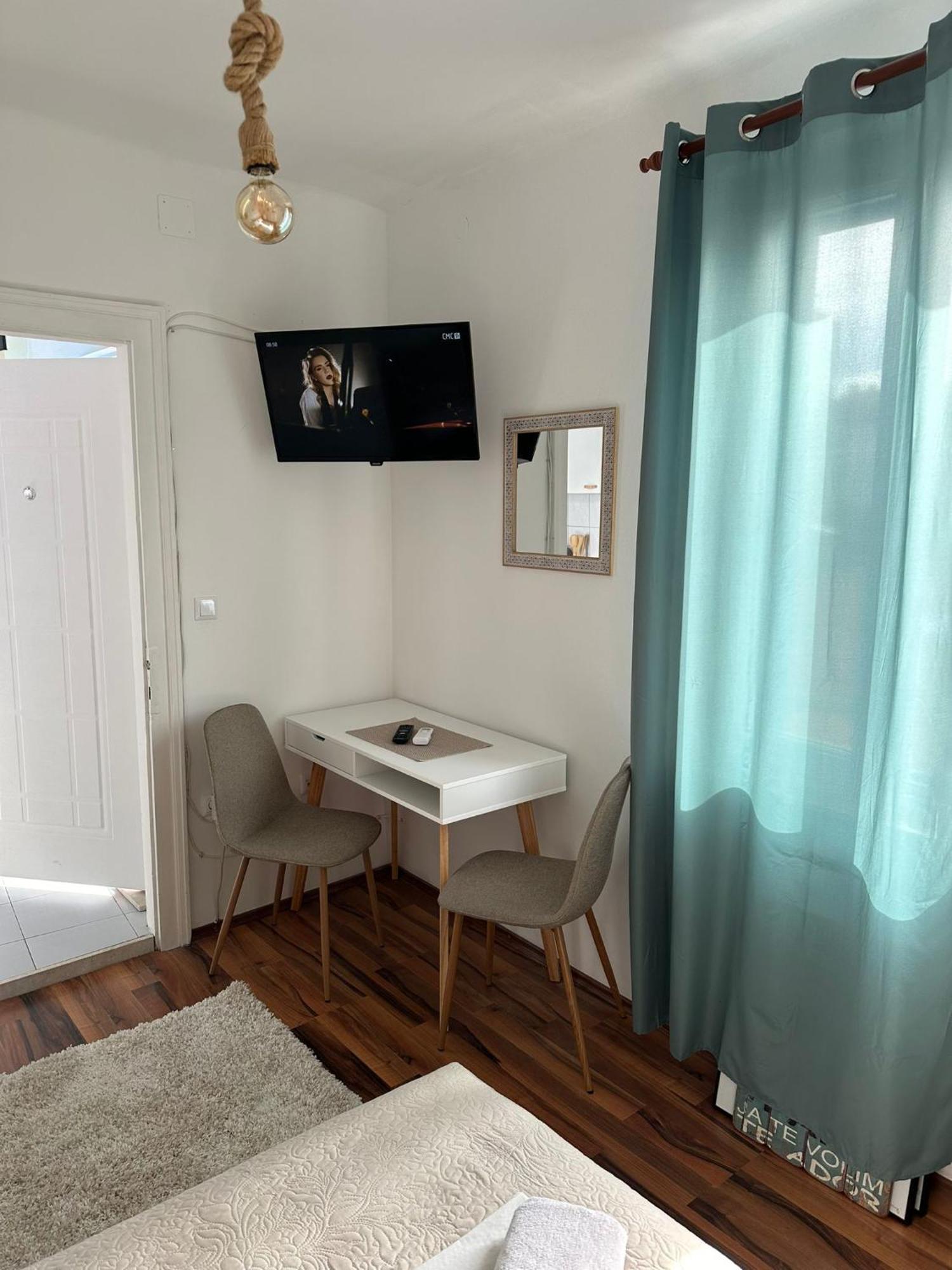 Old Town Lucky Star Apartments سبليت المظهر الخارجي الصورة
